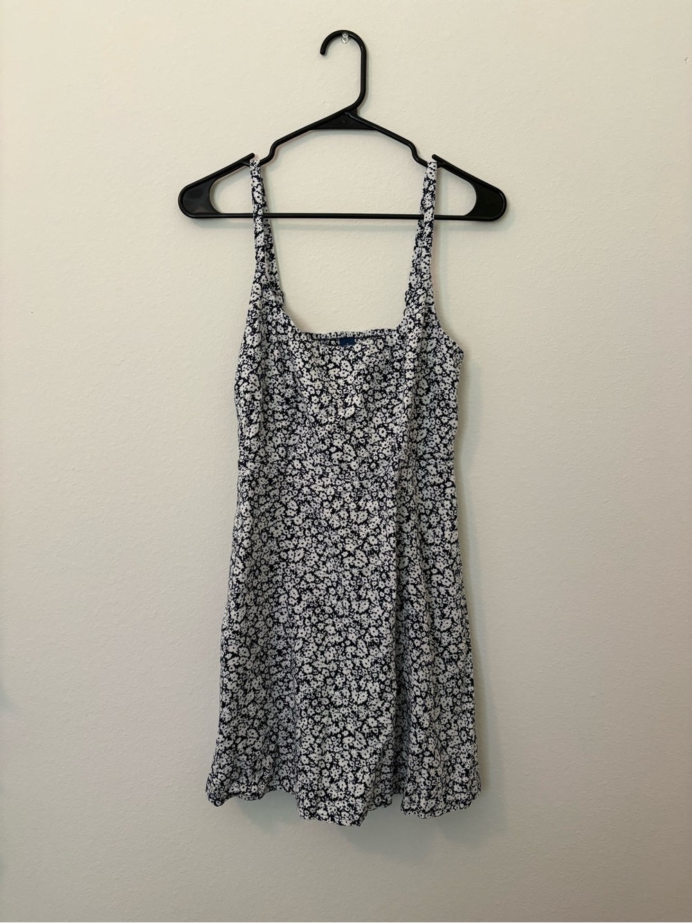 Old Navy Navy and White Floral Mini Dress